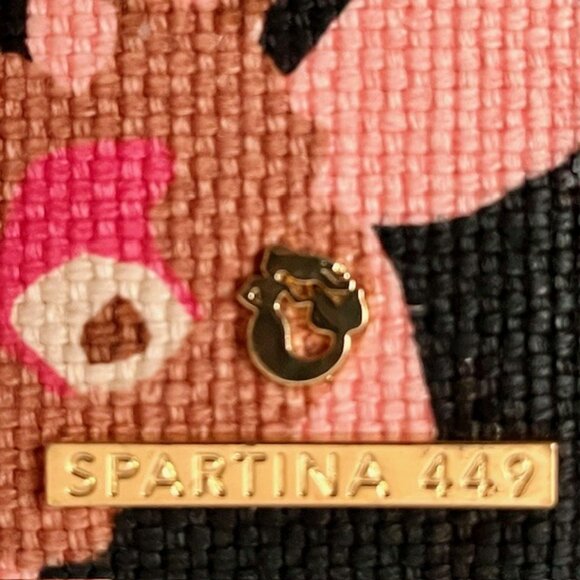 Spartina 449 Floral Linen Travel Jewelry Organizer 3 pockets - 11.5" w x 20" h - Picture 6 of 7